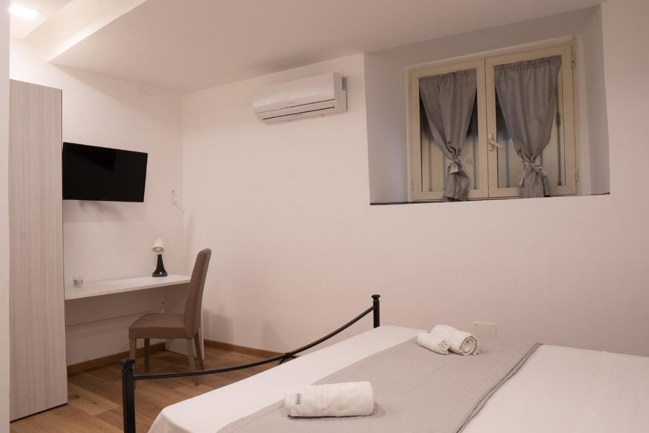 Athmosfera Nova 18 Hotel Naples Exterior photo